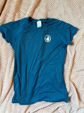 Body Glove Teal Short Sleeve Rash Guard Top